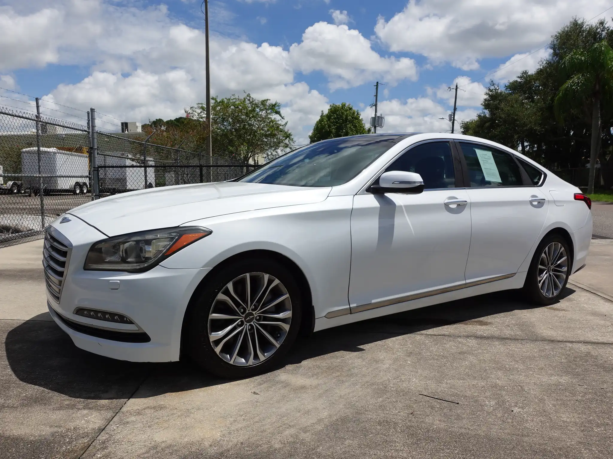 2016 Hyundai Genesis 3.8 AWD's photo
