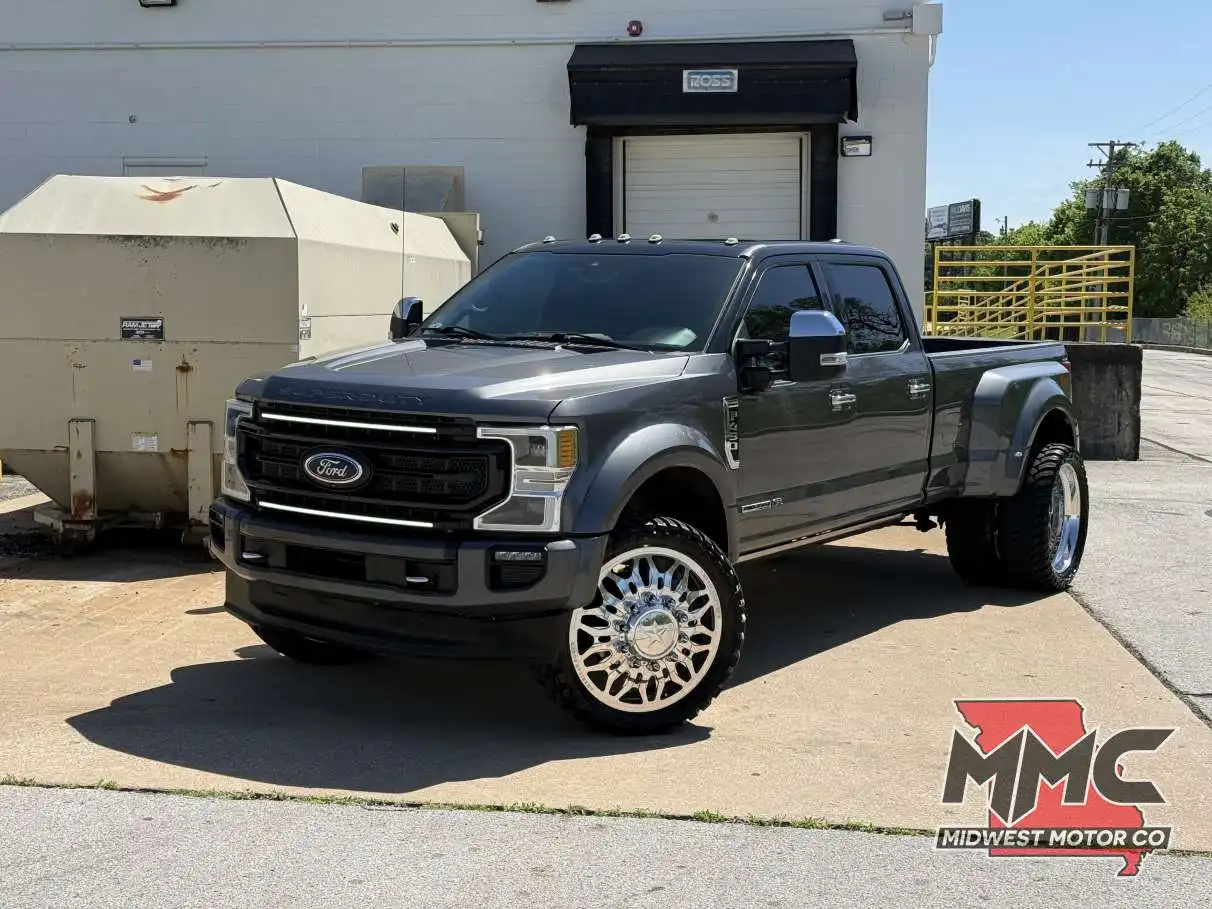 2021 Ford F-450 Platinum 4x4 Crew Cab 8' Box DRW's photo