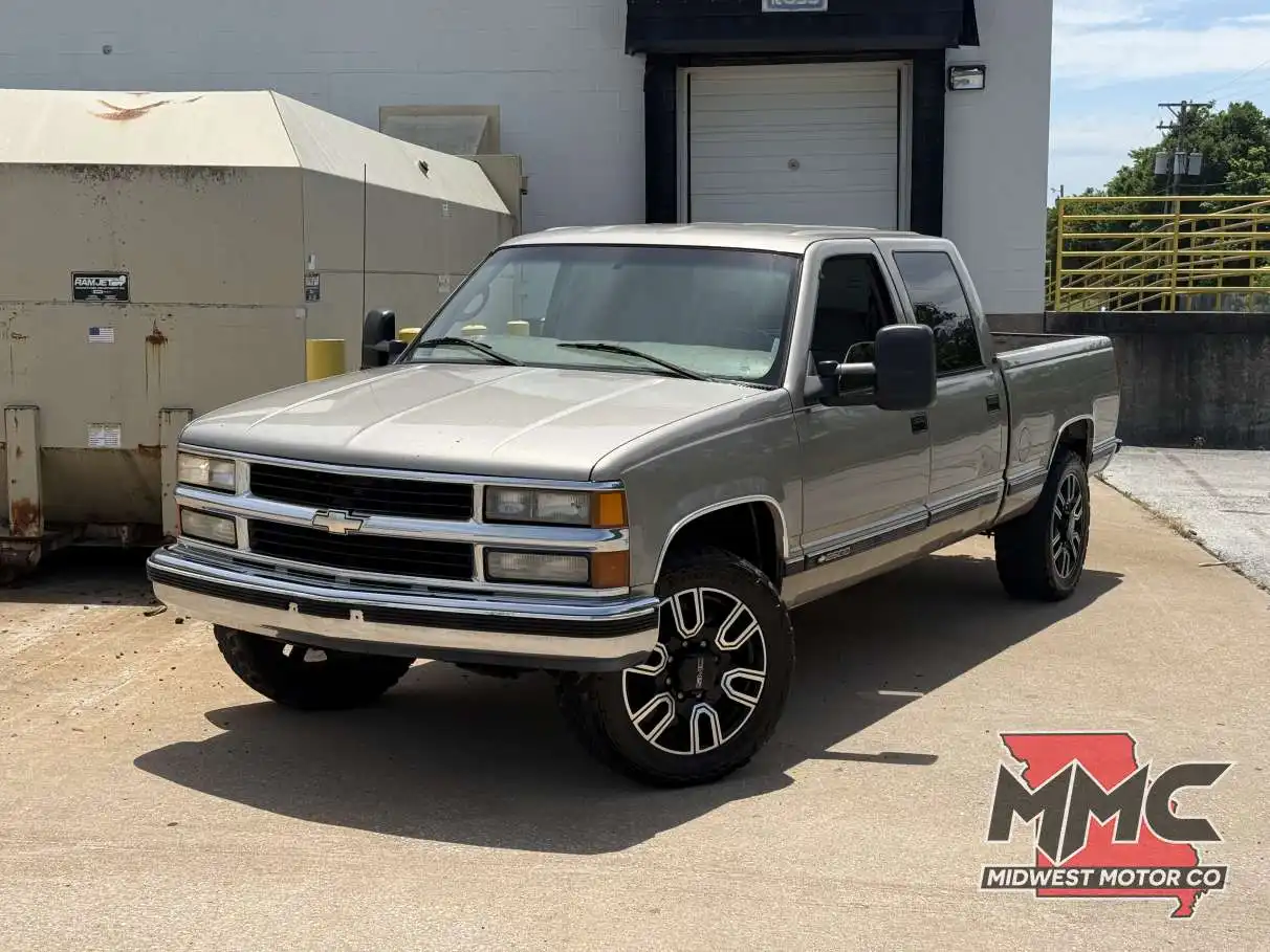 2000 Chevrolet C2500 CREW CAB SWB's photo