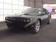 2017 Dodge Challenger SXT's photo