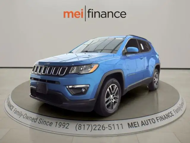2018 Jeep Compass Latitude 4X4 photo 1