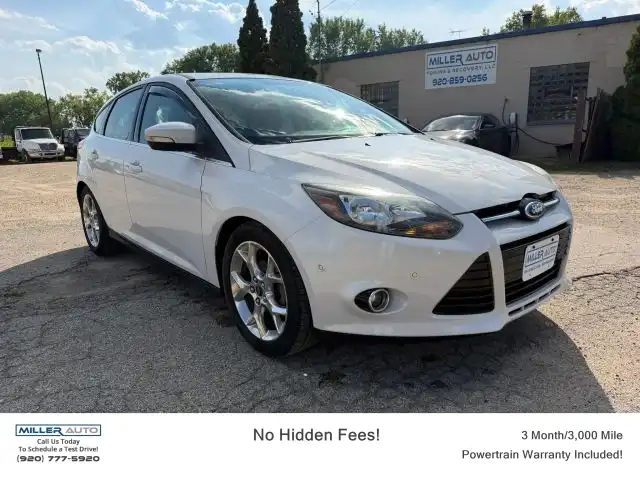 2014 Ford Focus Titanium Hatchback 5-Door's photo