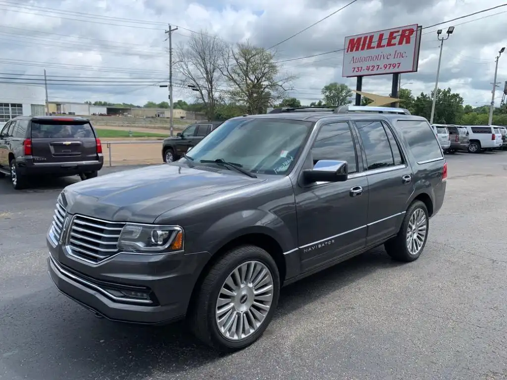 2015 Lincoln Navigator 4x4's photo