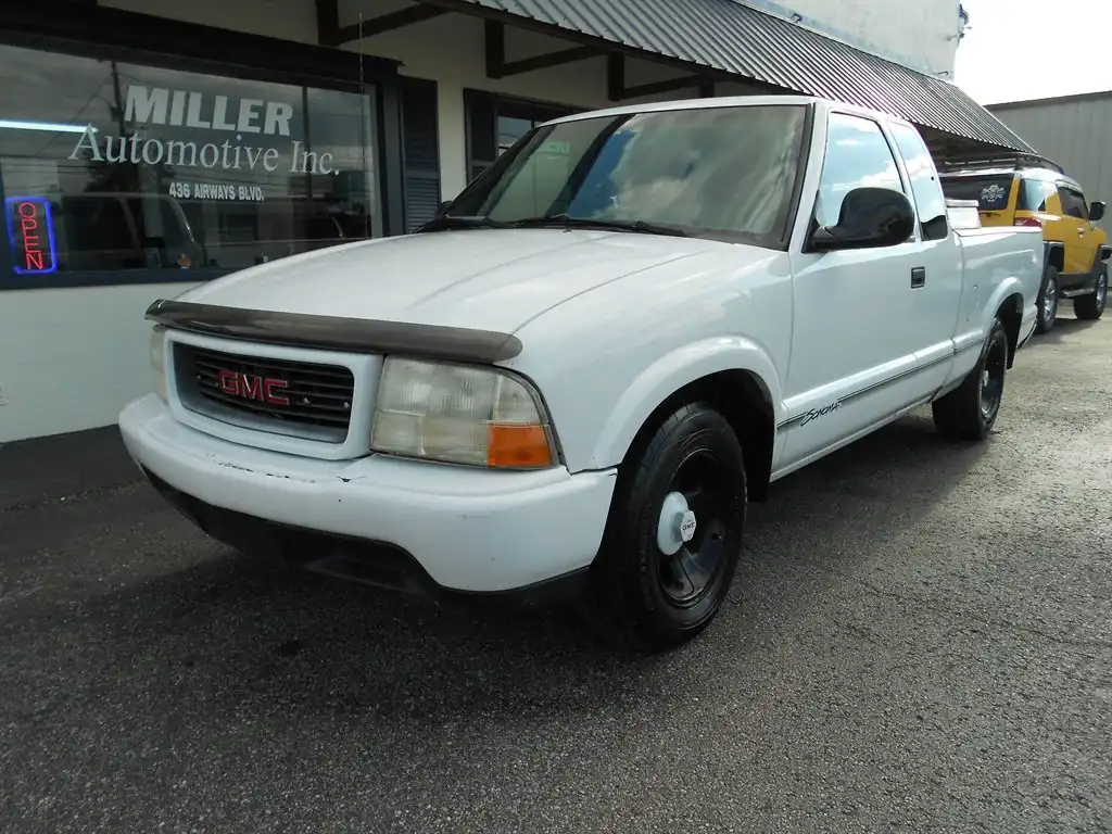 1998 GMC Sonoma SLS XC W/1SG's photo