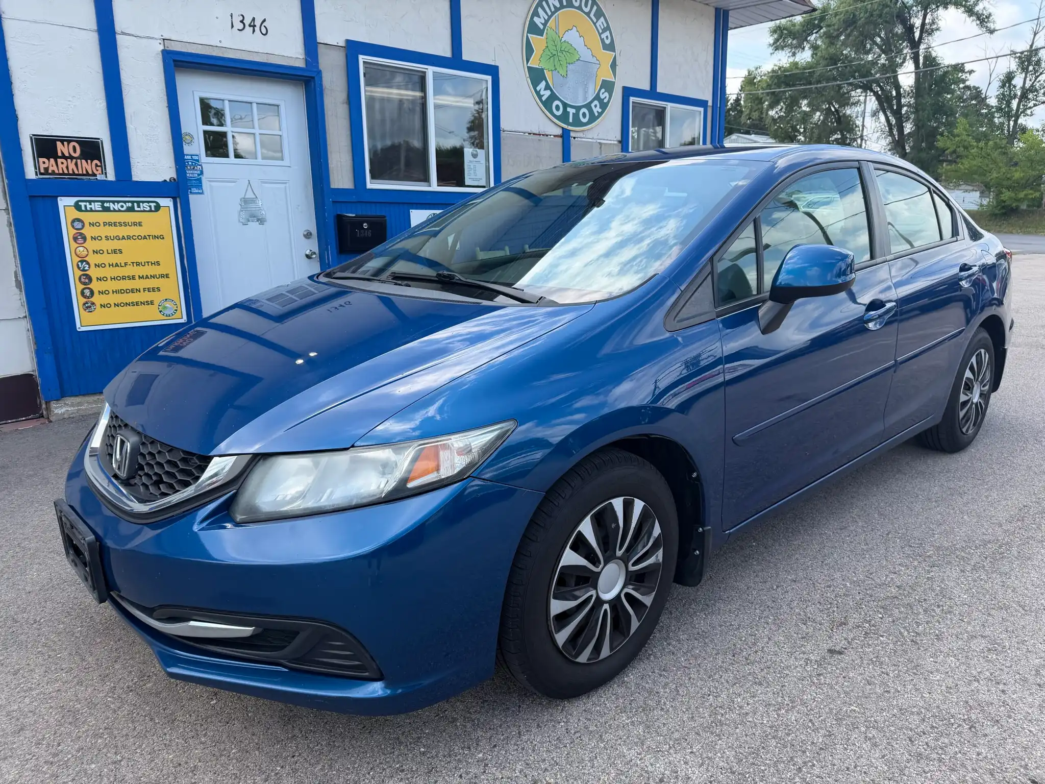 2013 Honda Civic LX Auto's photo