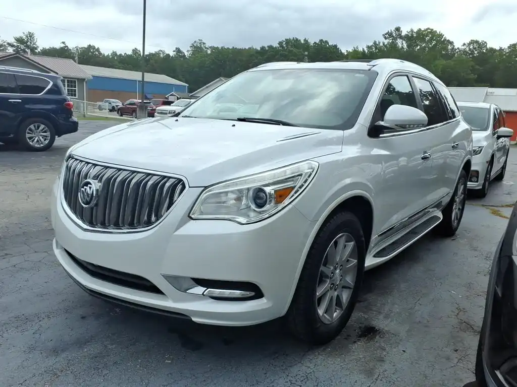 2017 Buick Enclave Convenience's photo