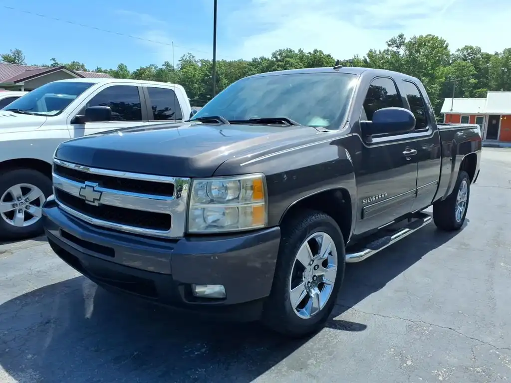 2010 Chevrolet Silverado 1500 LTZ Extended Cab LWB's photo