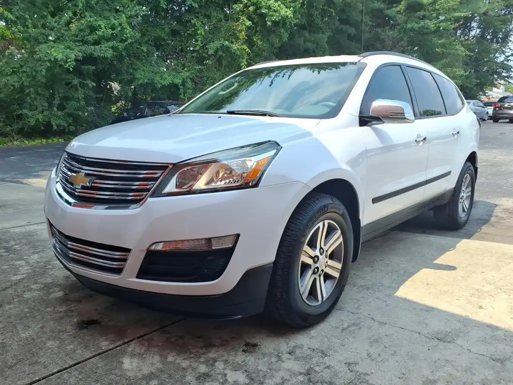 2017 Chevrolet Traverse LS FWD's photo