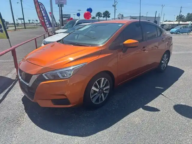 2020 Nissan Versa 1.6 SV CVT's photo