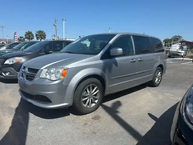 2015 Dodge Grand Caravan SE Plus's photo