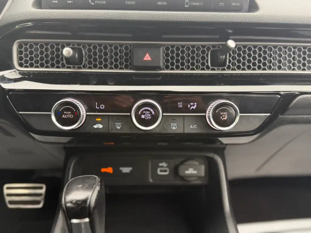 2023 Honda Civic Sport CVT's photo