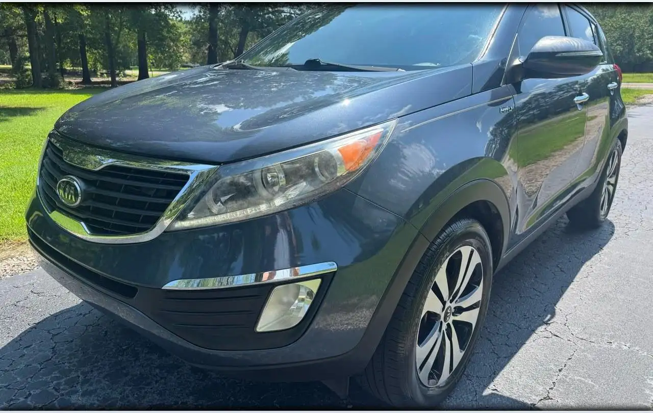 2011 Kia Sportage 2.4 EX AT AWD's photo