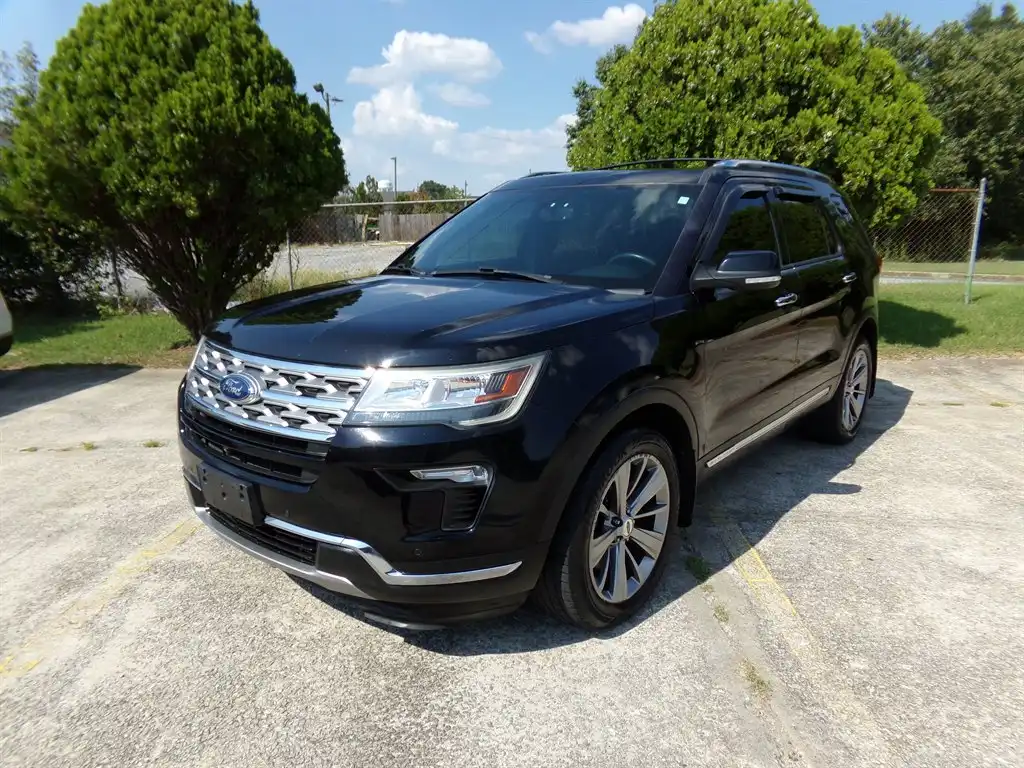 2018 Ford Explorer Limited's photo