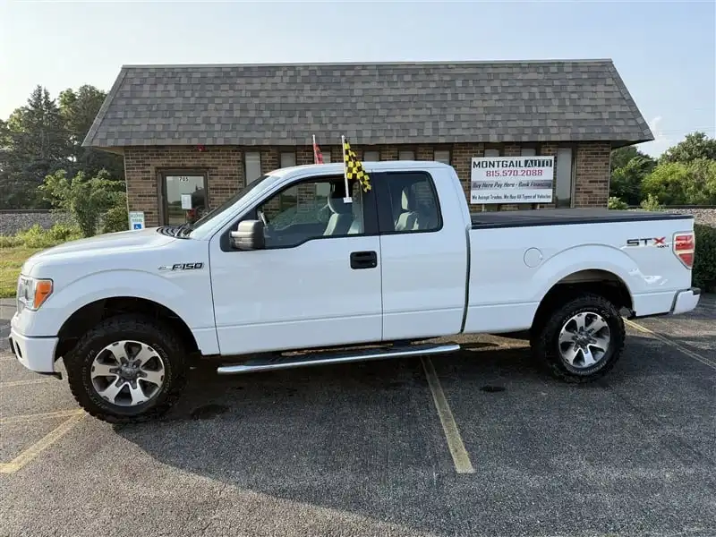 2013 Ford F-150 XL 4x4 SuperCab 163-in's photo