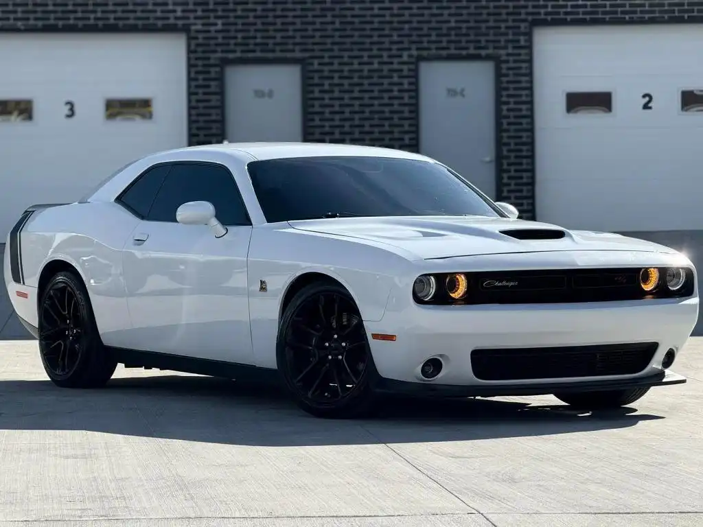 2020 Dodge Challenger R/T Scat Pack's photo