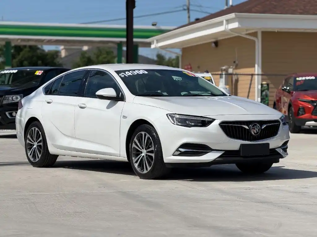 2019 Buick Regal Preferred II AWD's photo