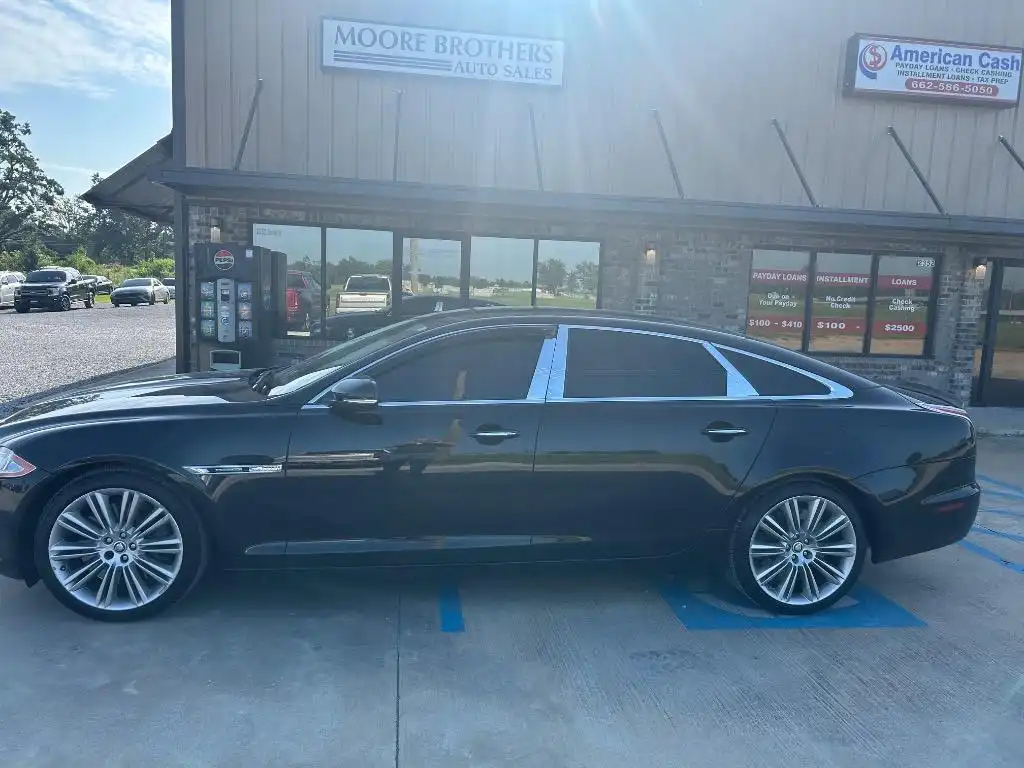 2011 Jaguar XJ XJL Supercharged's photo