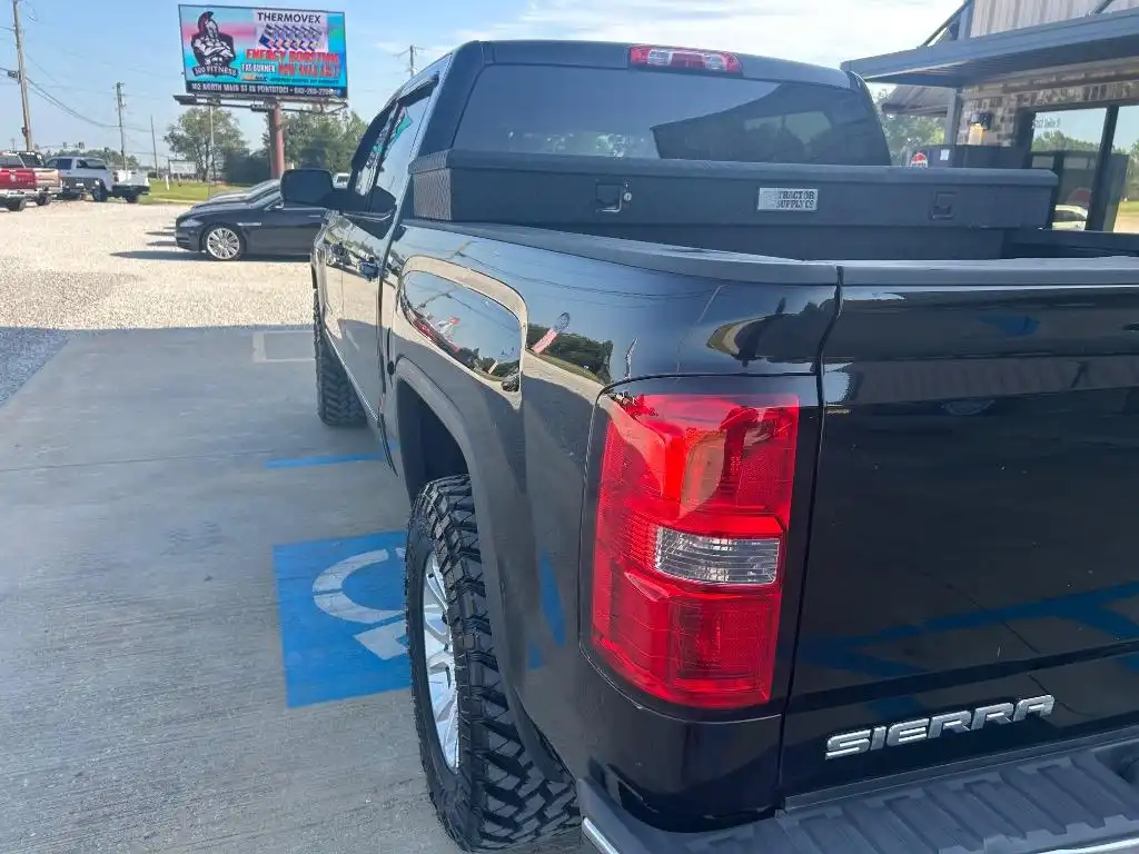 2014 GMC Sierra 4WD Crew Cab SLE LWB's photo