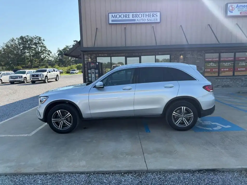2020 Mercedes-Benz GLC GLC300's photo