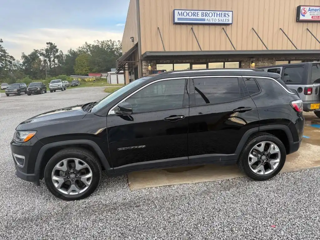 2019 Jeep Compass Limited's photo