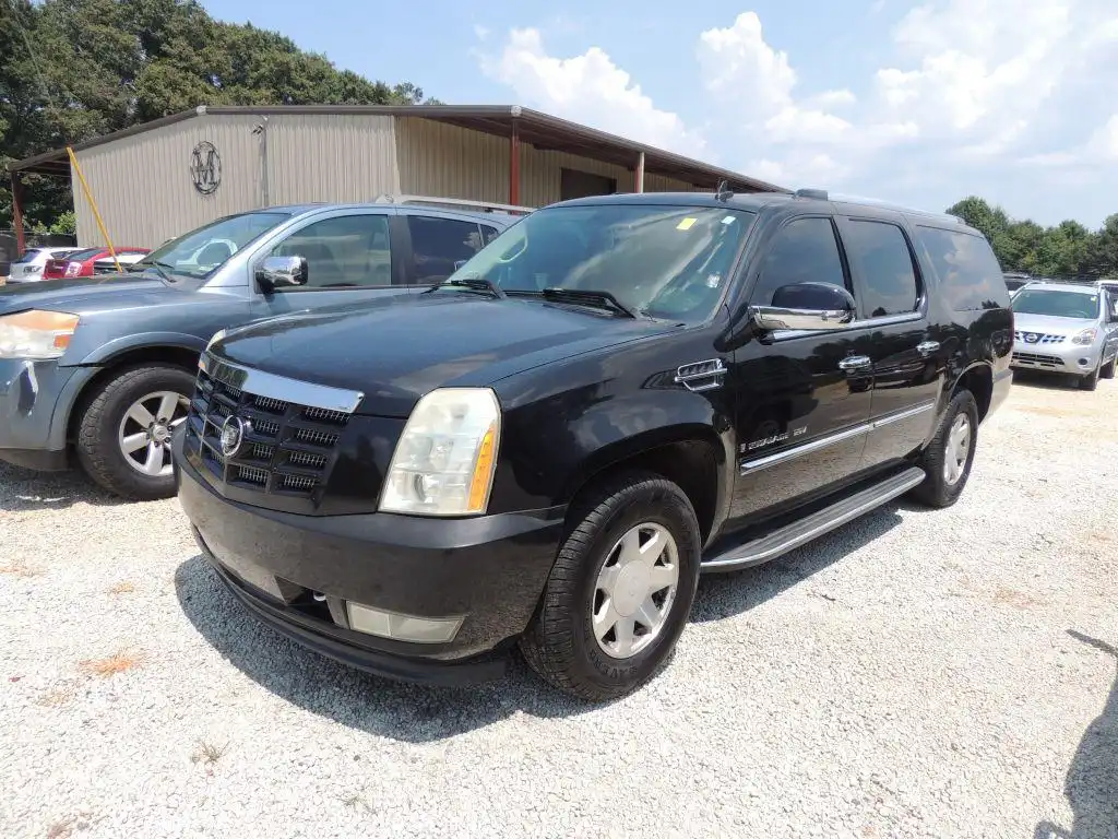 2007 Cadillac Escalade ESV Base's photo