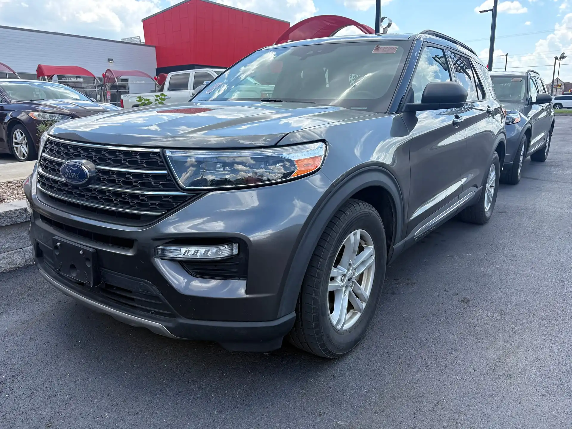 2020 Ford Explorer XLT RWD's photo