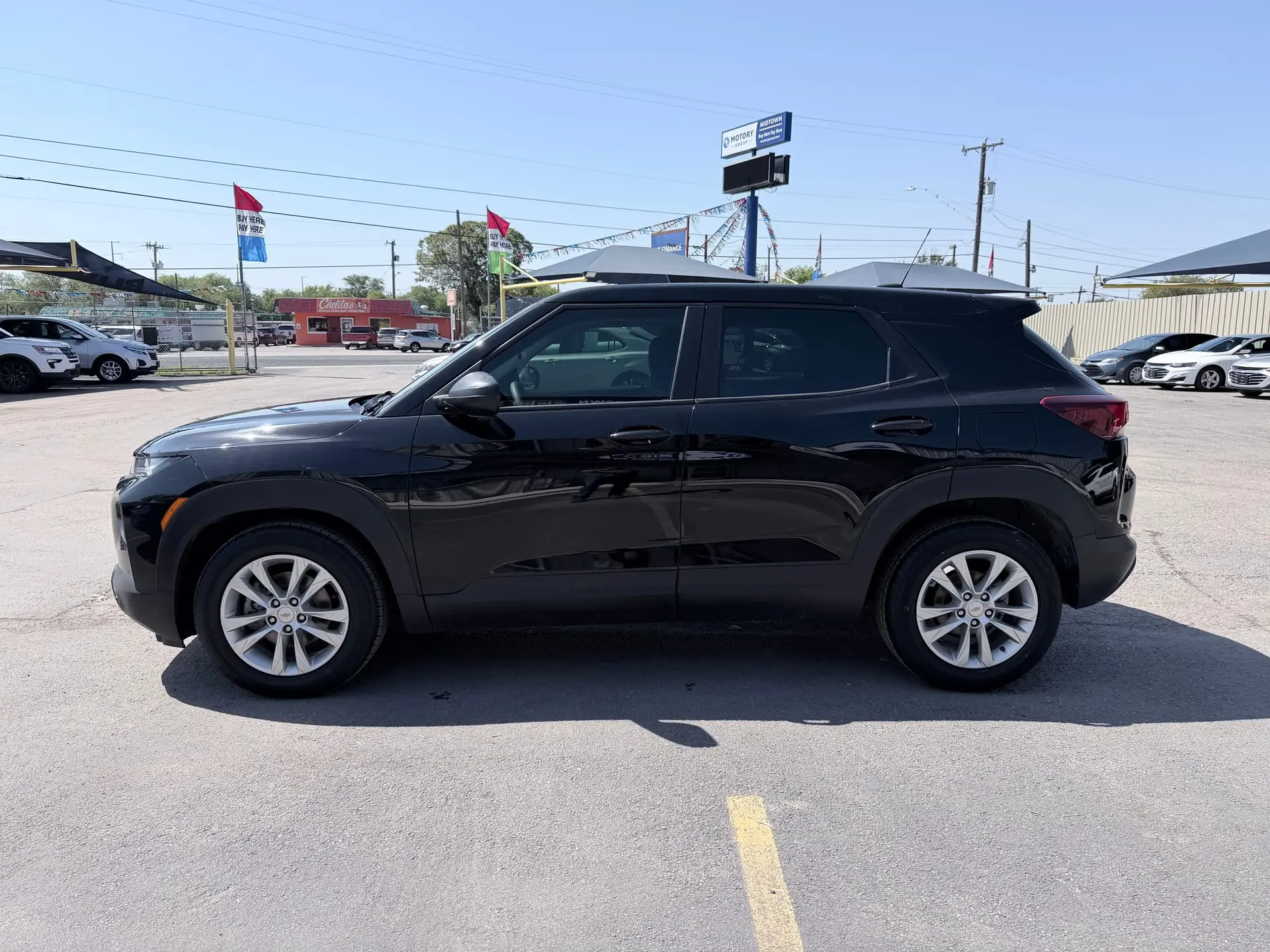2021 Chevrolet Trailblazer LS photo 3