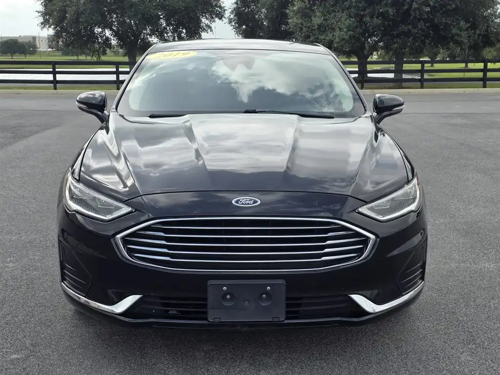 2019 Ford Fusion SEL FWD's photo