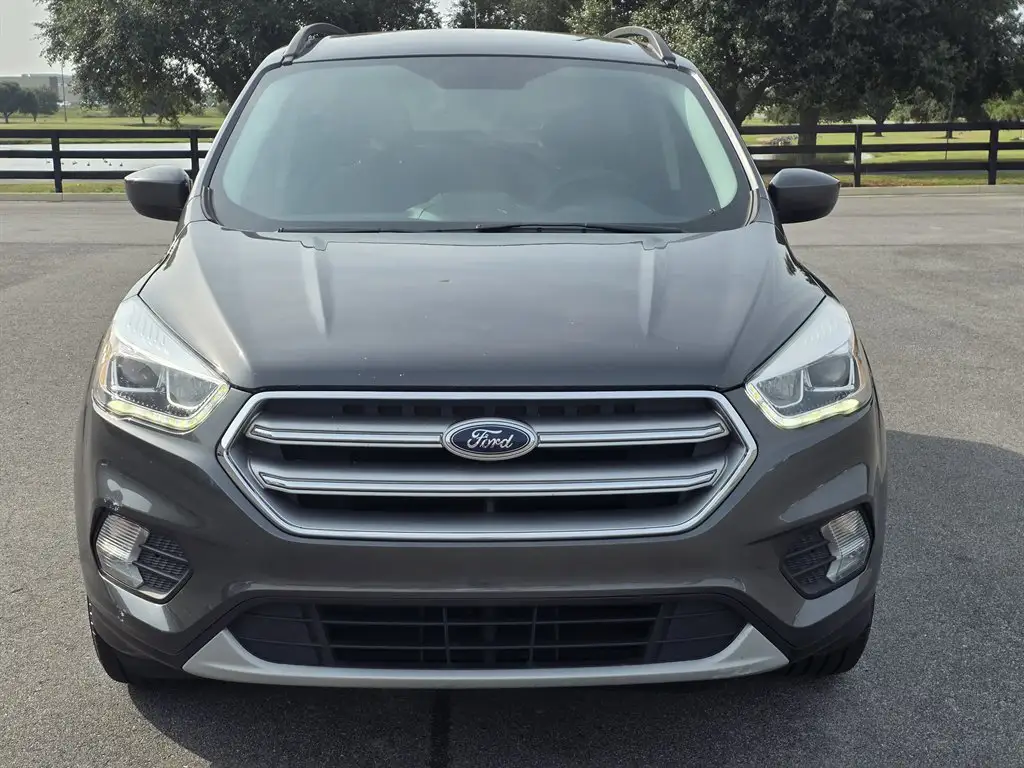 2017 Ford Escape SE photo 1