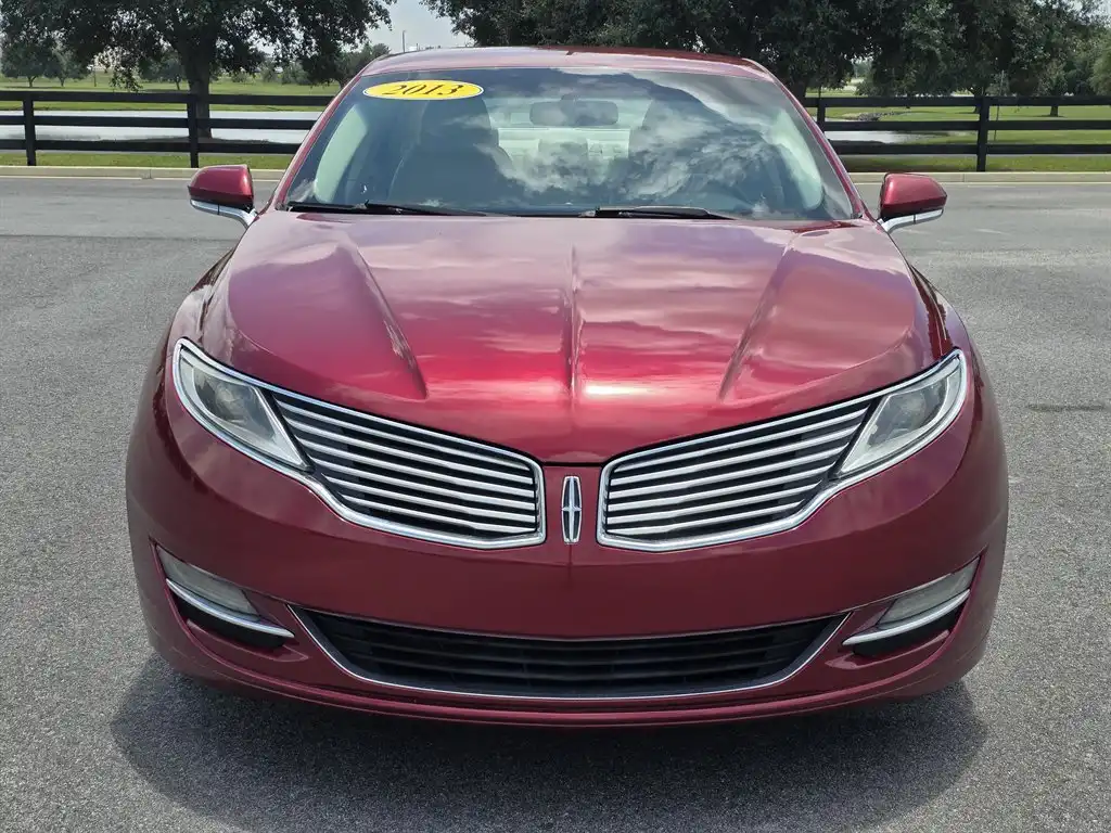 2013 Lincoln MKZ Front Wheel Drive's photo