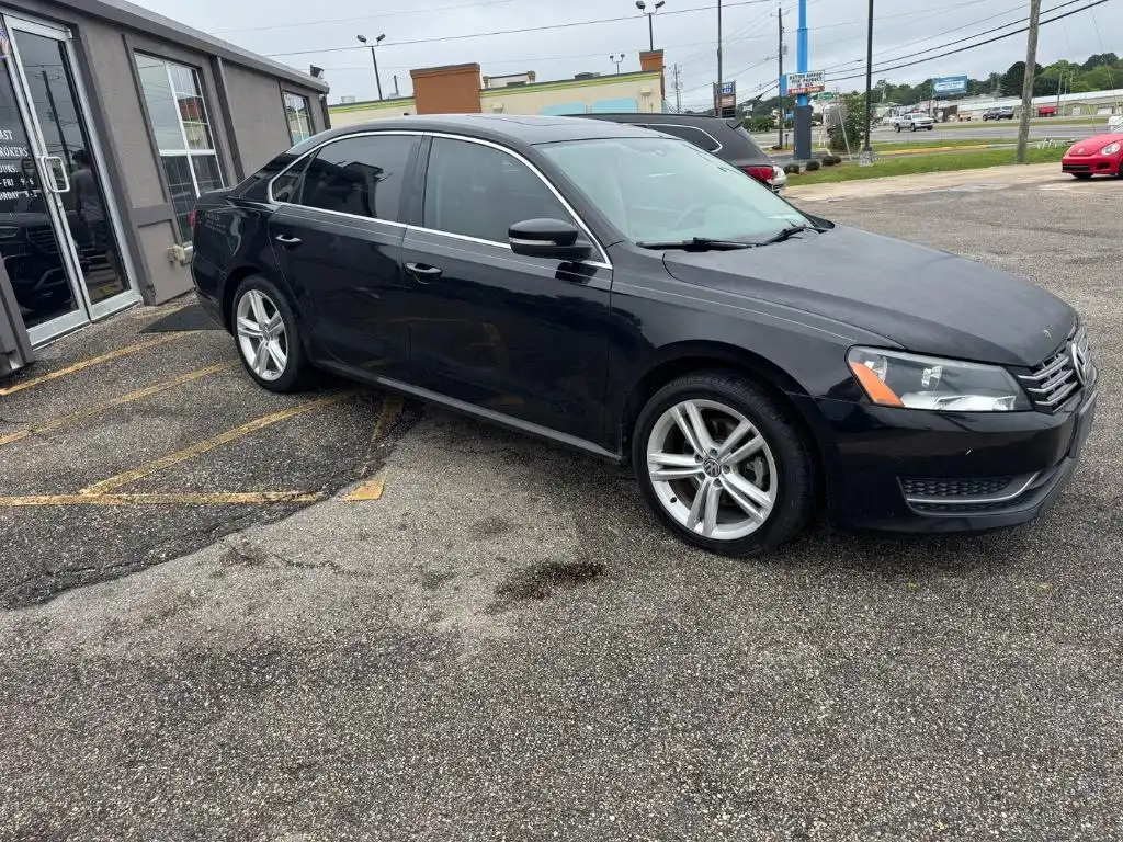 2015 Volkswagen Passat 2.0L SE w/Sunroof TDI's photo