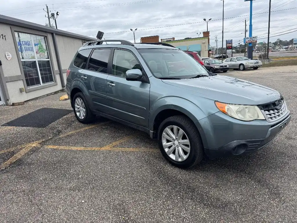 2011 Subaru Forester 2.5X Premium Package AT PZEV's photo
