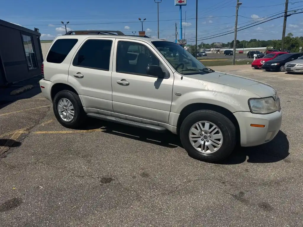2007 Mercury Mariner Luxury FWD's photo