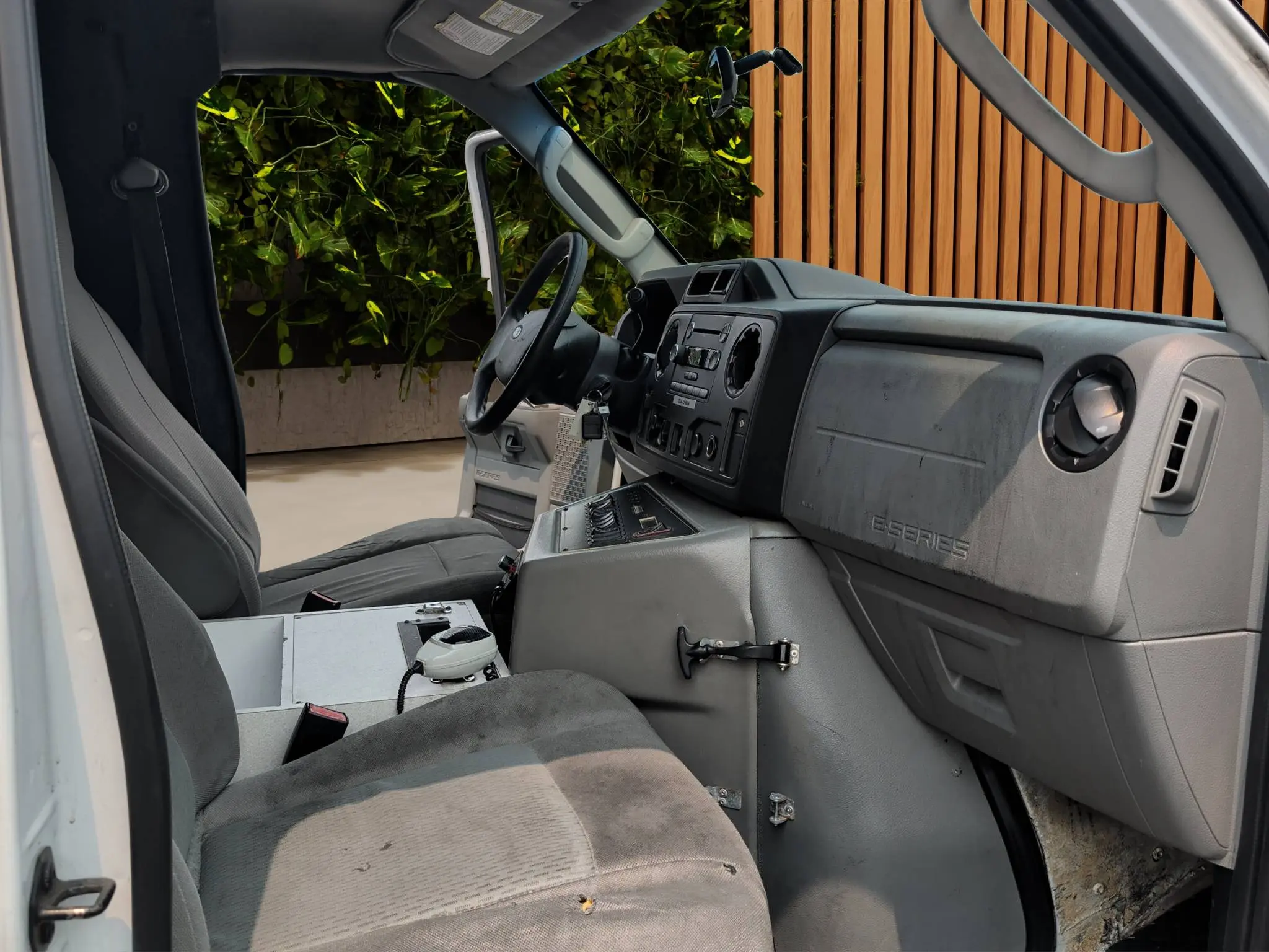 2013 Ford E-Series undefined photo 4