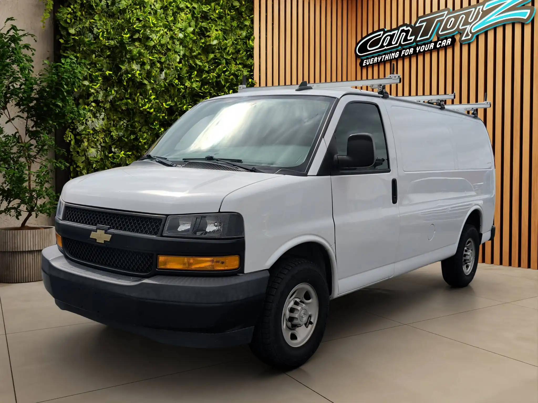 2020 Chevrolet Express 2500 Work Van HD's photo