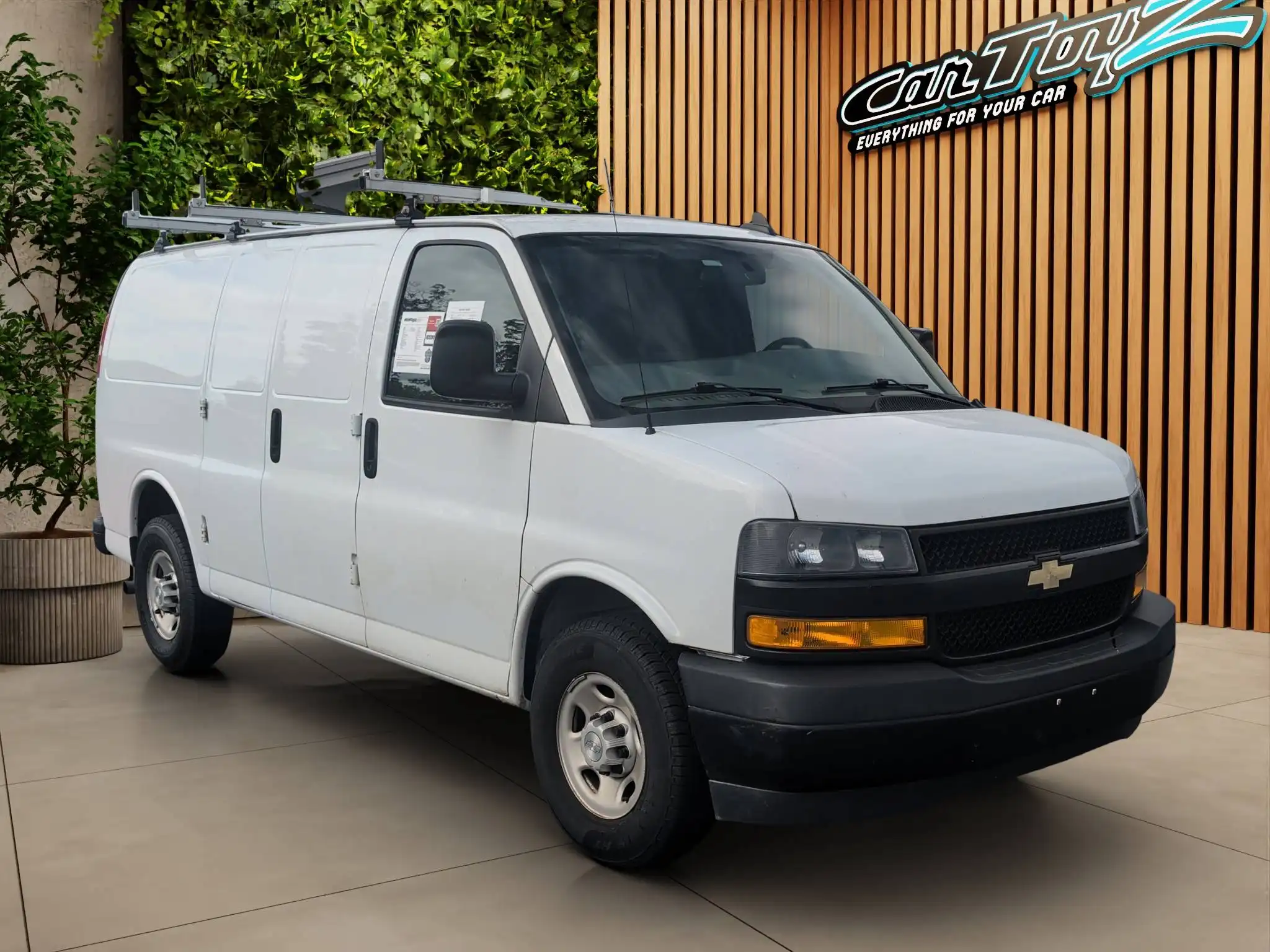 2020 Chevrolet Express Work Van HD 2500's photo