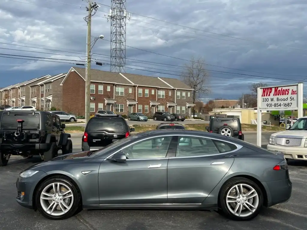 2013 Tesla Model S 85 kWh's photo