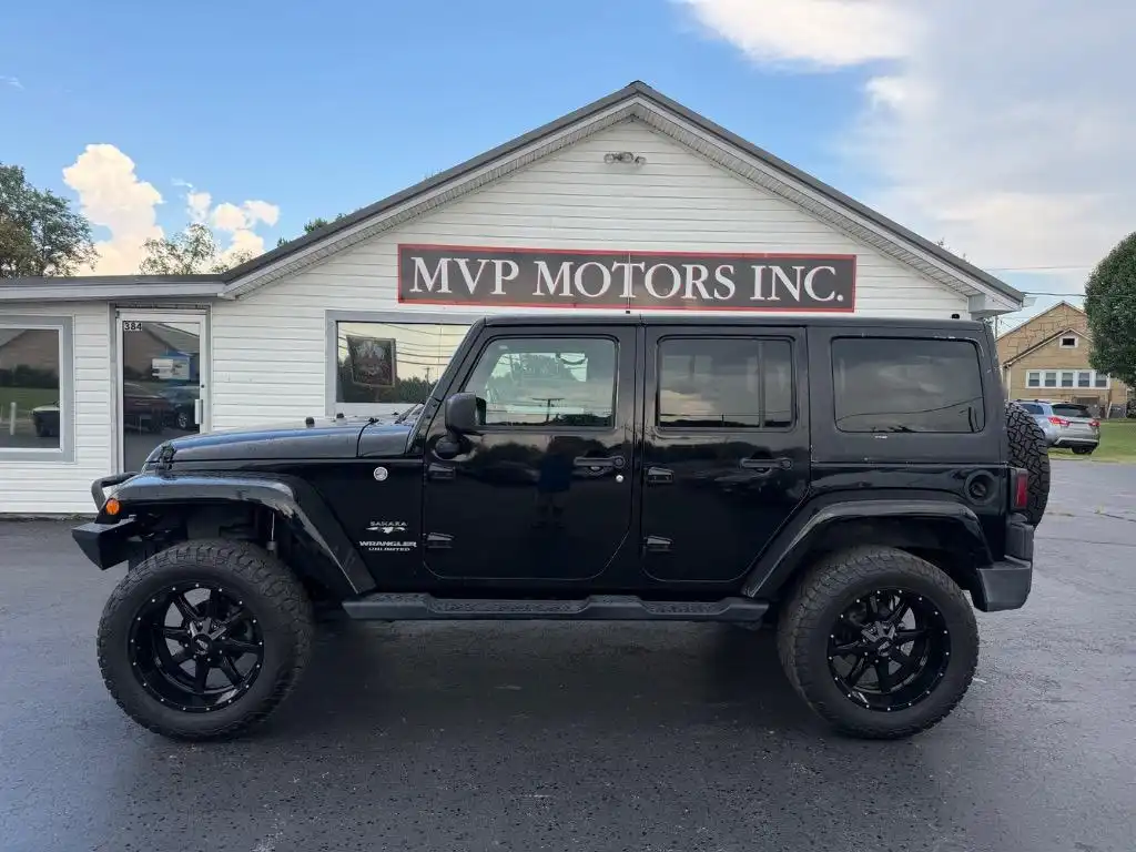 2017 Jeep Wrangler Sahara's photo