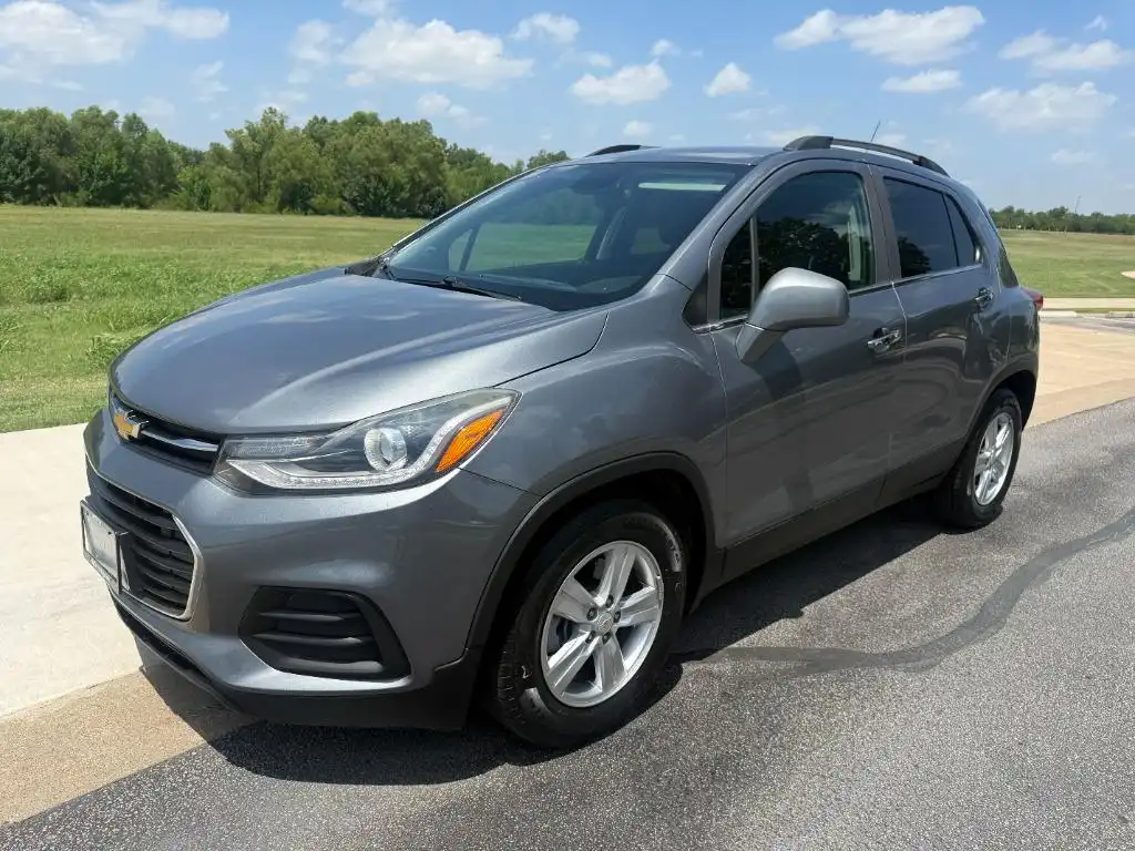 2019 Chevrolet Trax LT's photo