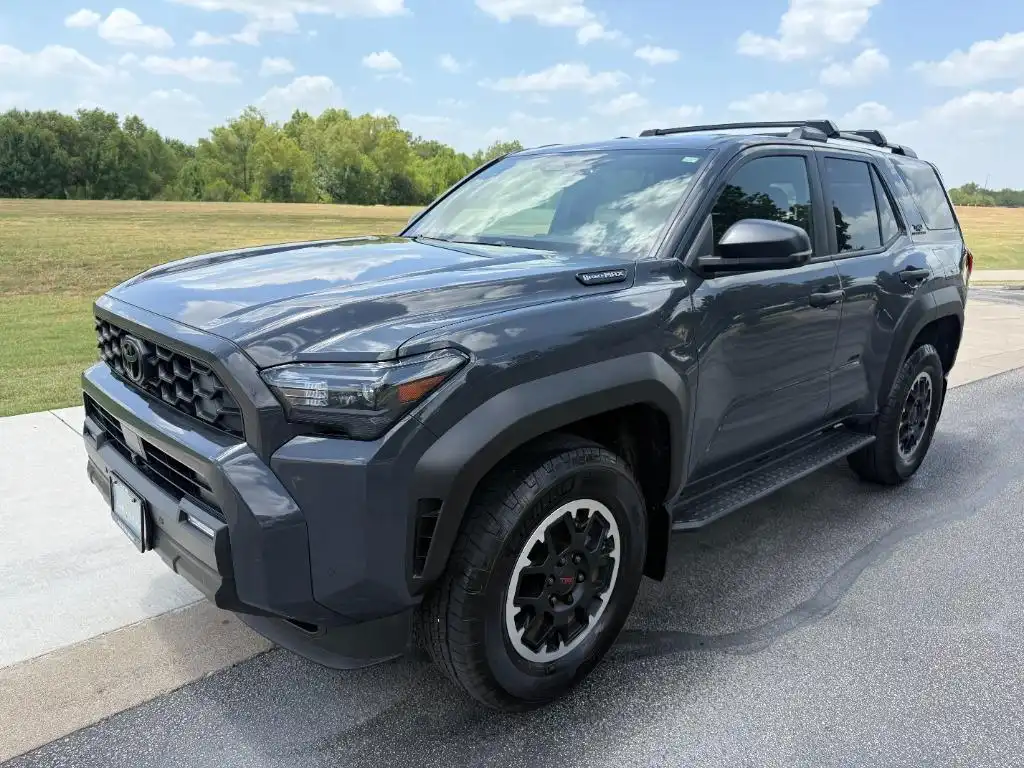 2025 Toyota 4Runner Hybrid TRD Off-Road i-FORCE MAX 4WD's photo