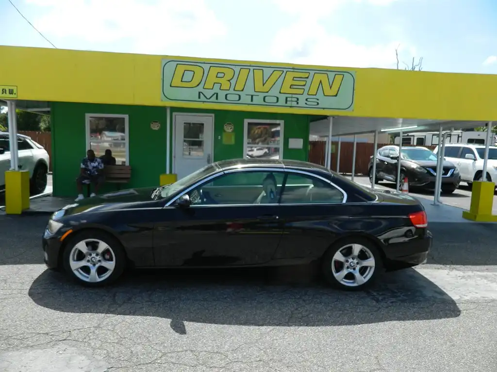 2008 BMW 3 Series 328i's photo