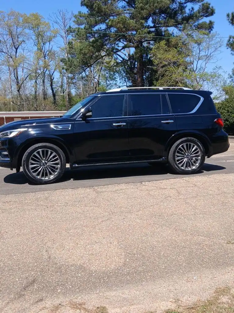 2019 INFINITI QX80 Base's photo