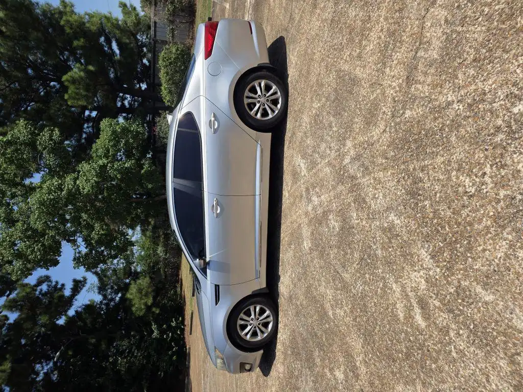2012 Kia Optima EX AT's photo