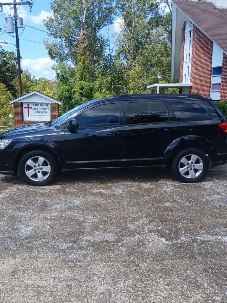 2012 Dodge Journey SXT FWD's photo