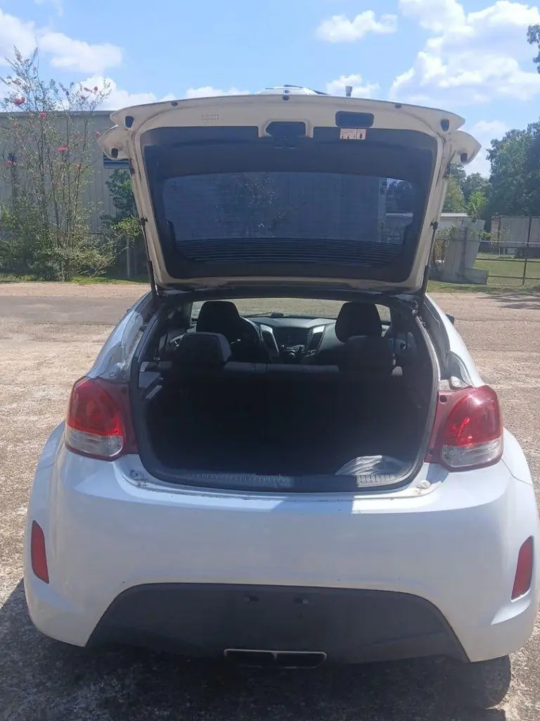 2017 Hyundai Veloster 1.6 DCT EcoShift photo 3