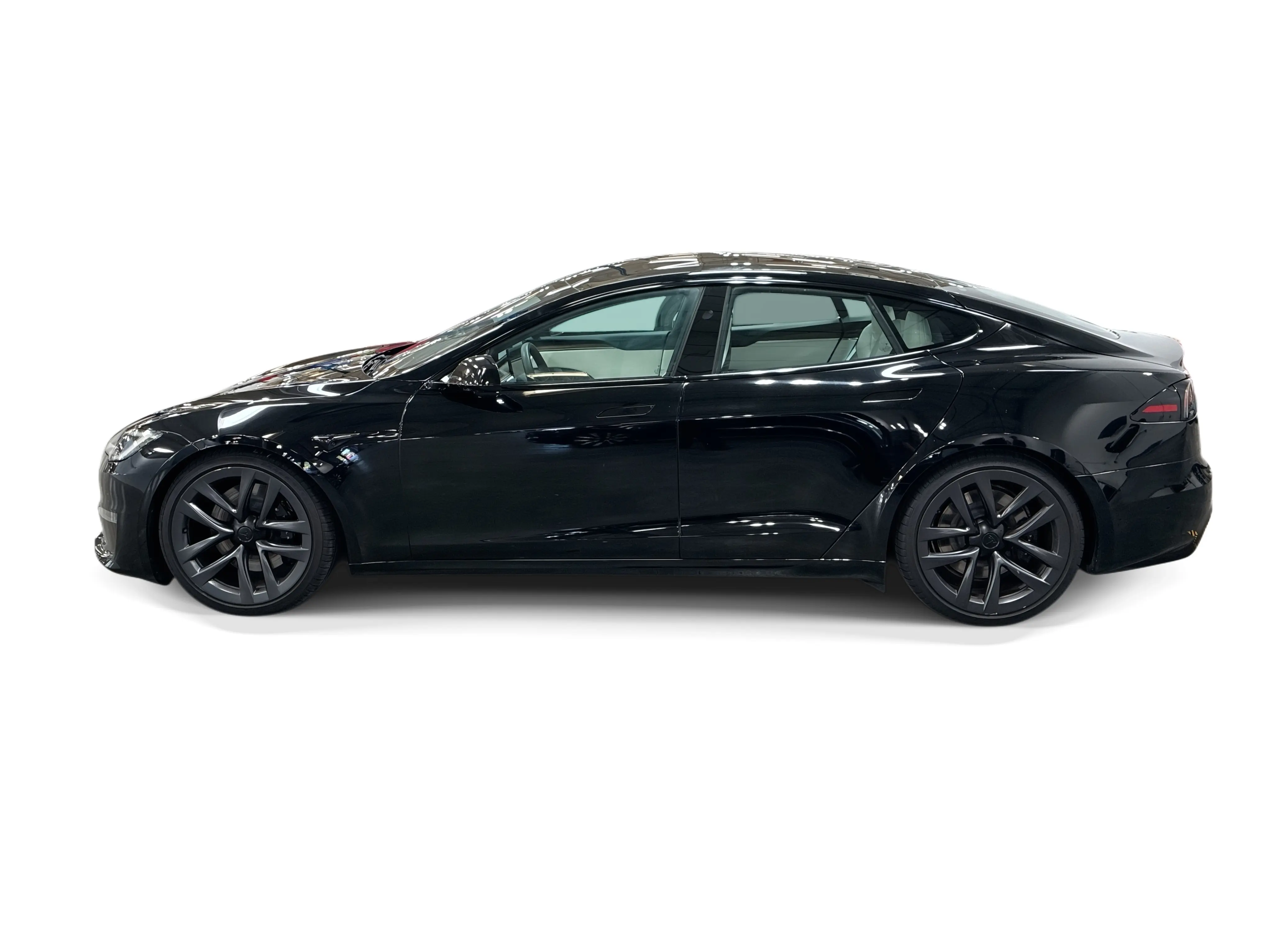 2023 Tesla Model S undefined photo 3