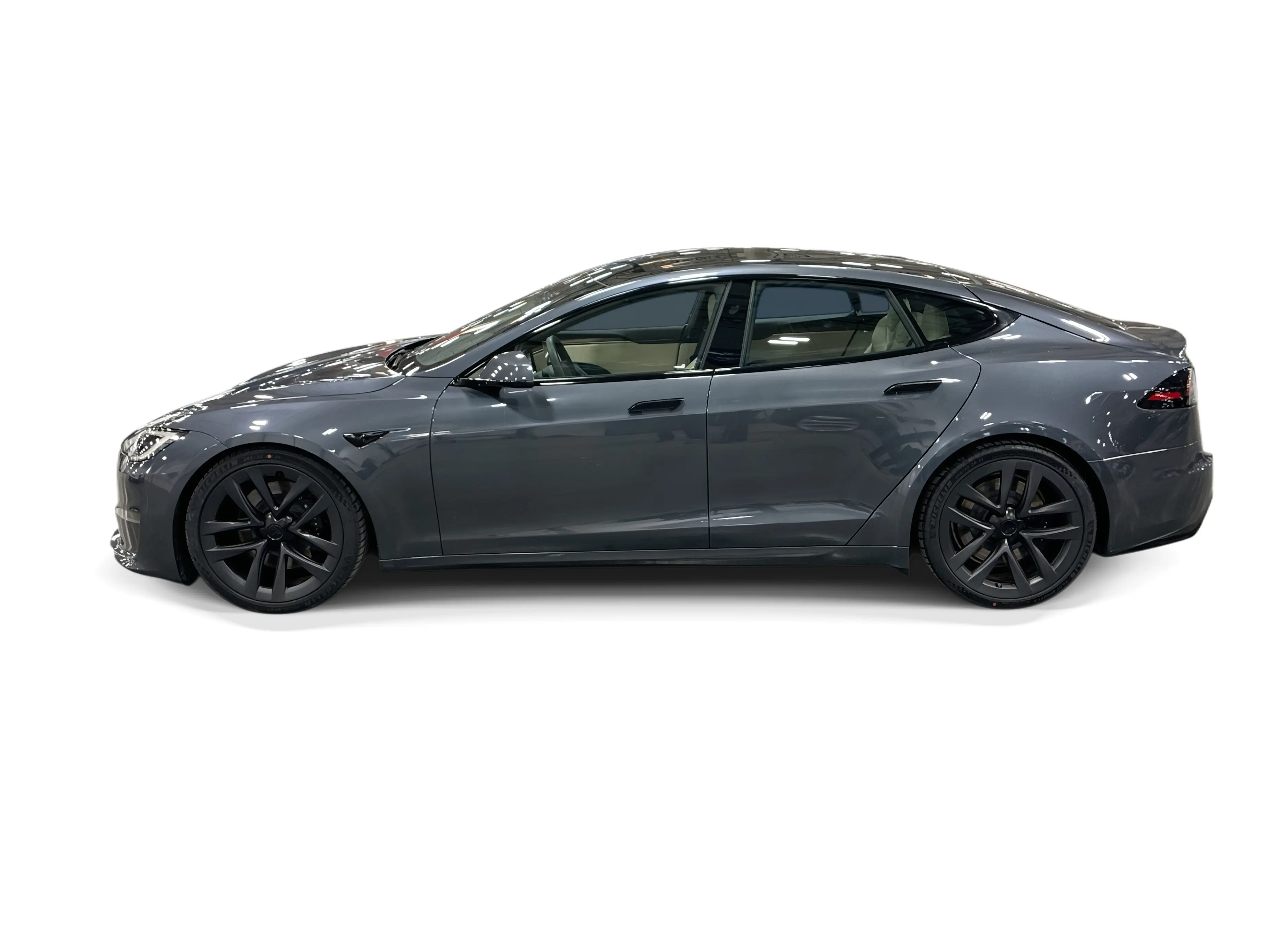 2023 Tesla Model S undefined photo 3