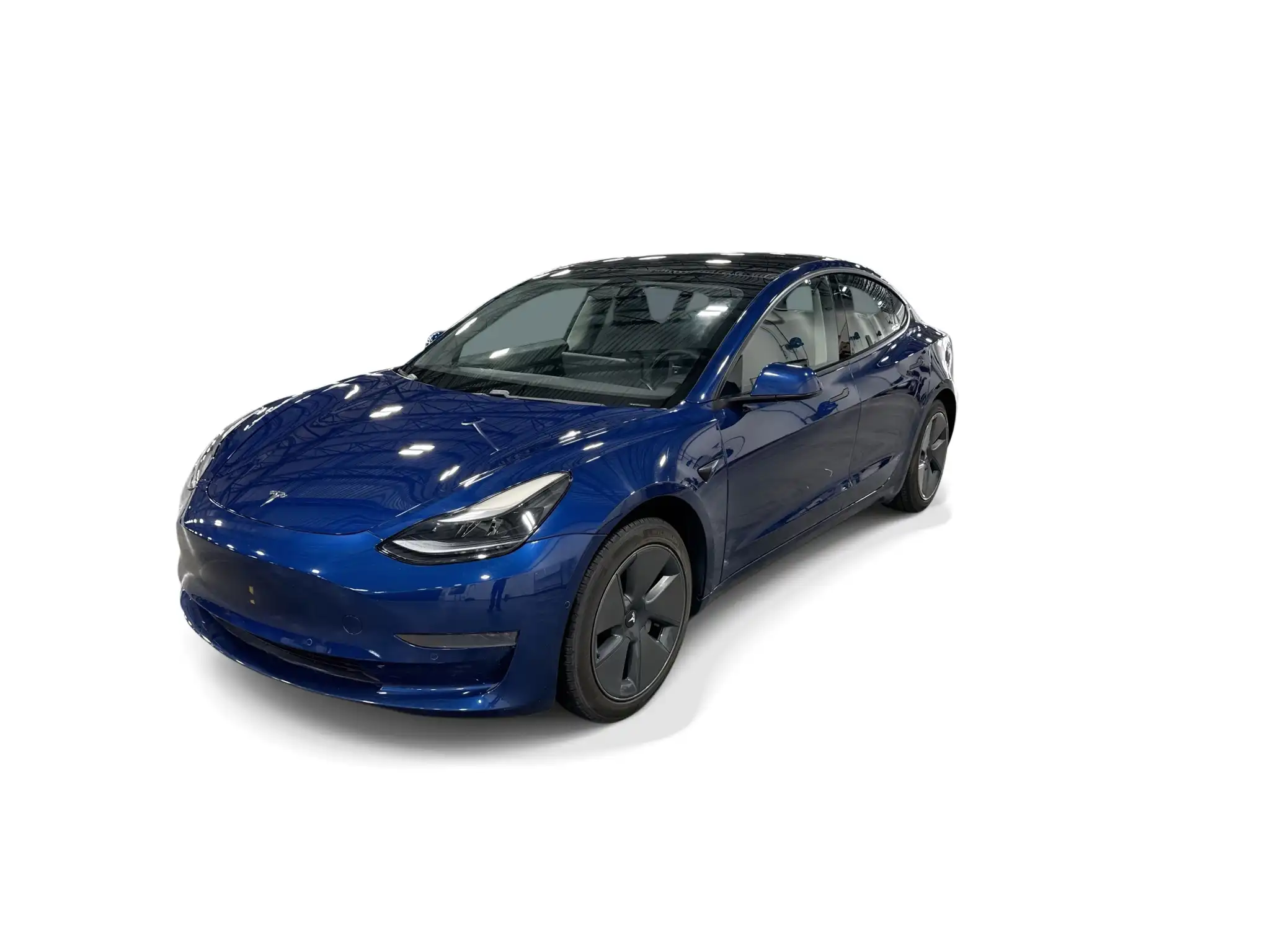2021 Tesla Model 3 Standard Range Plus's photo