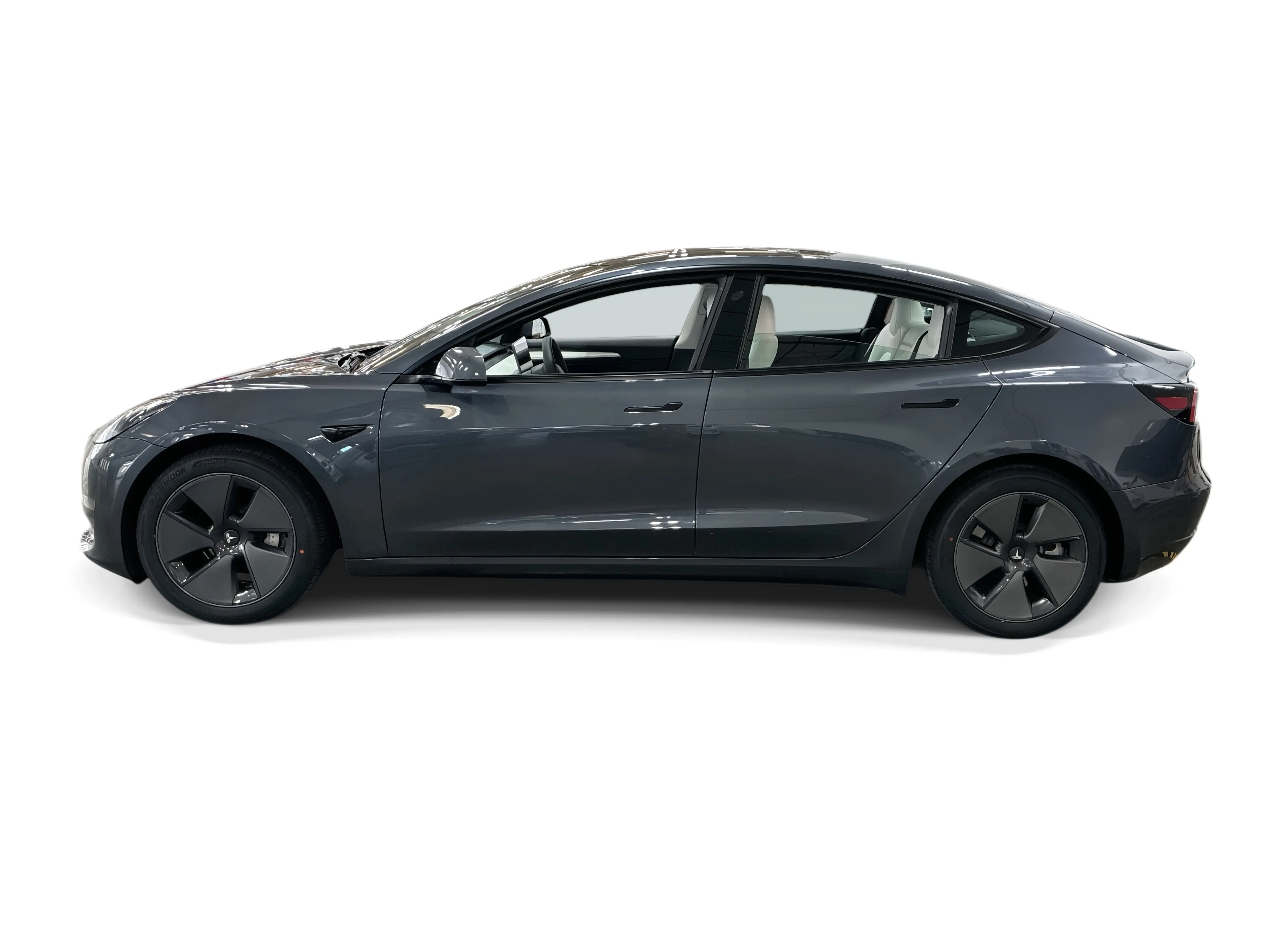 2023 Tesla Model 3 Base photo 3