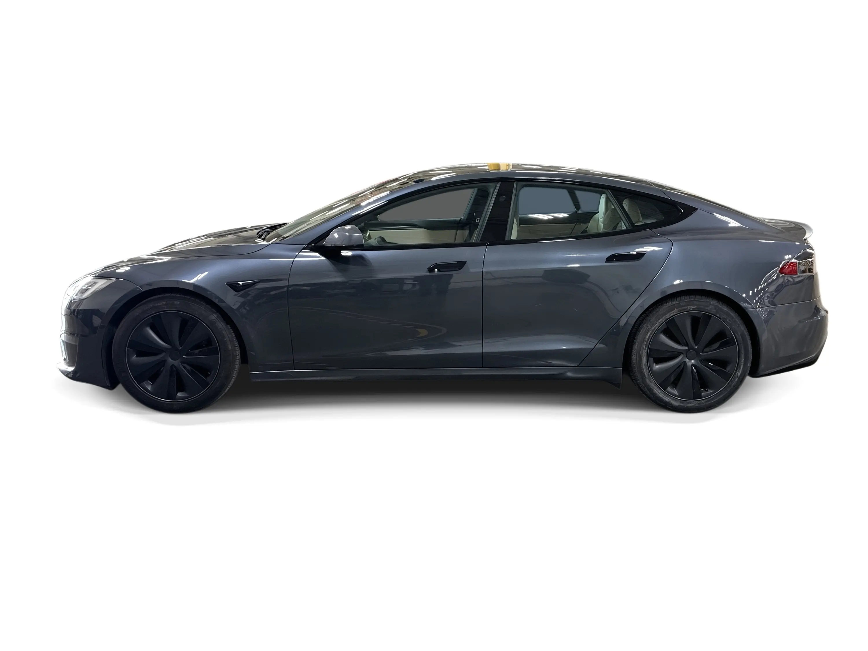 2021 Tesla Model S Plaid photo 3